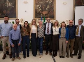 Fivi, i vignaioli in una foto di gruppo dopo l’incontro
