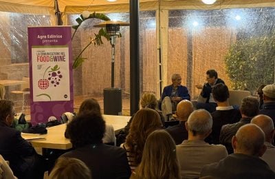 Un momento della presentazione del libro