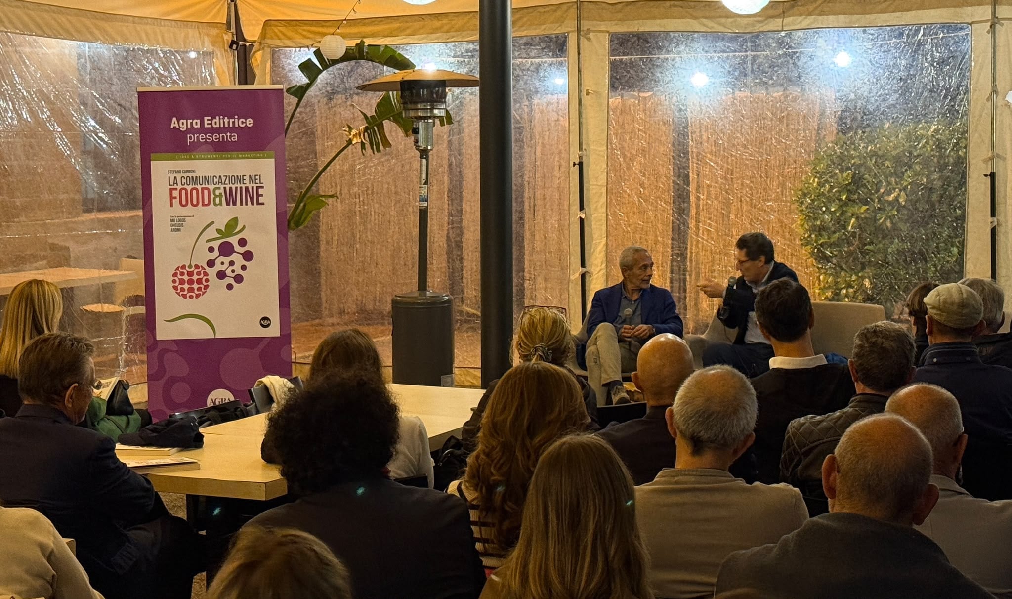 Un momento della presentazione del libro